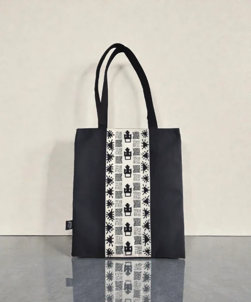 Alternative view of Gye W'ani Tote - Siyah