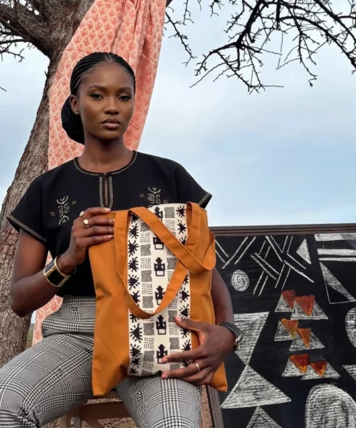 Gye W'ani Tote - Hardal